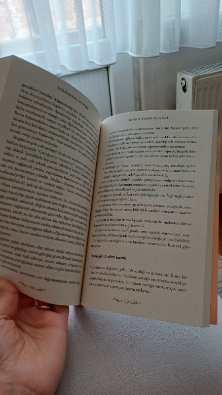 Hayy Kitap Hatice Kübra Tongar'ın Bağırmayan Anneler Kitabı - HAYYGRUP İLETİŞİM YAYINCILIK 2017 Yılı Yayın