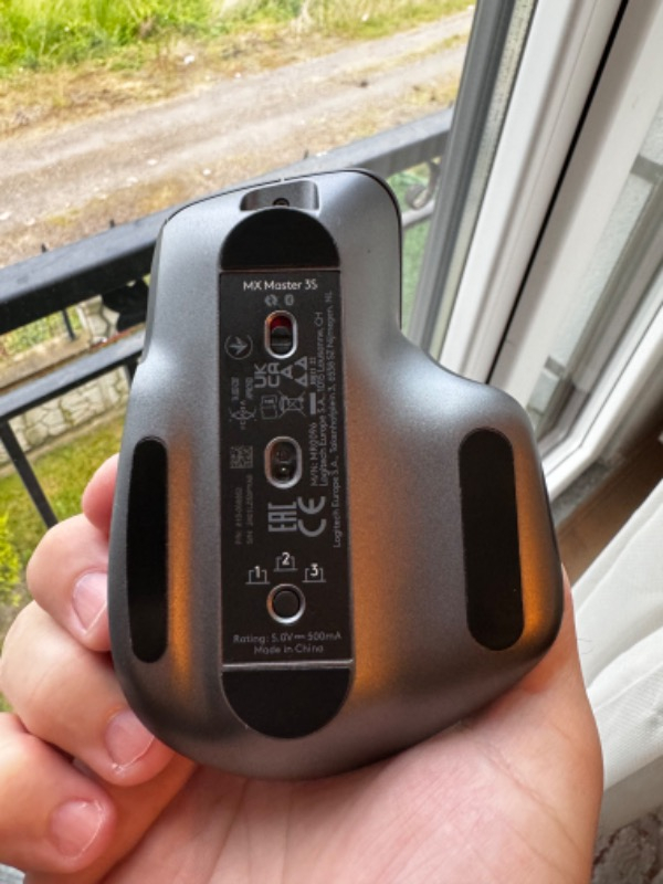 Logitech MX Master 3S Performans 8.000 DPI Optik Sensörlü Sessiz Kablosuz Mouse - Siyah