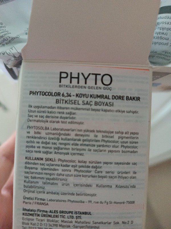 Phyto Phytocolor Bitkisel Saç Boyası 6.34 - Koyu Kumral Dore Bakır