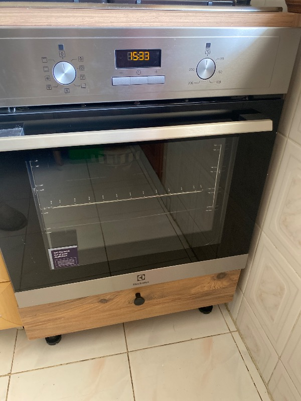 Electrolux EOF3H40BX Ankastre Fırın