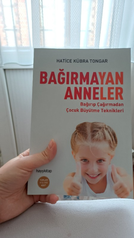 Hayy Kitap Hatice Kübra Tongar'ın Bağırmayan Anneler Kitabı - HAYYGRUP İLETİŞİM YAYINCILIK 2017 Yılı Yayın