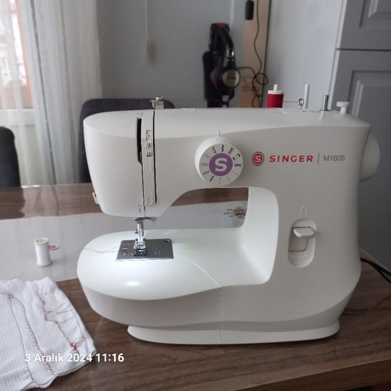 Singer M1605 Dikiş Makinesi
