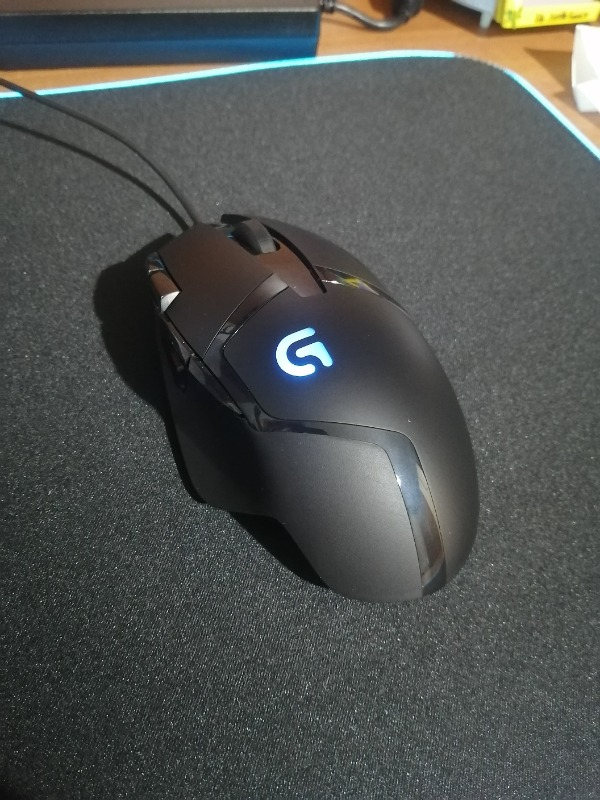 Logitech G402 Hyperion Fury 4.000 DPI Ultra Hızlı 500 IPS Oyuncu Mouse - Siyah