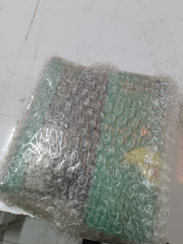 Gold Wings Premium Paraket Yemi 1 kg