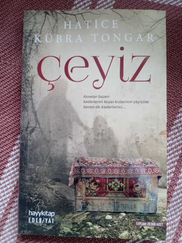 Çeyiz - Hatice Kübra Tongar