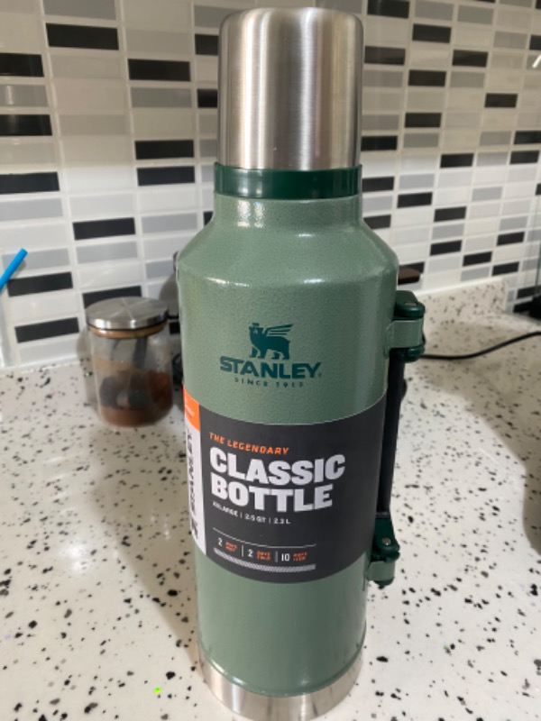 Stanley Klasik Vakumlu Paslanmaz Çelik Termos 2.3 LT