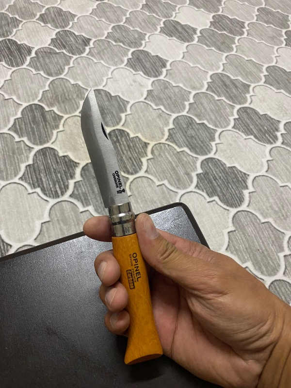 Opinel No 9  Kayın Saplı Karbon Çelik Çakı
