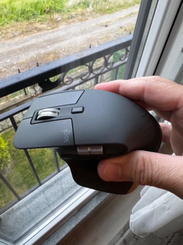 Logitech MX Master 3S Performans 8.000 DPI Optik Sensörlü Sessiz Kablosuz Mouse - Siyah