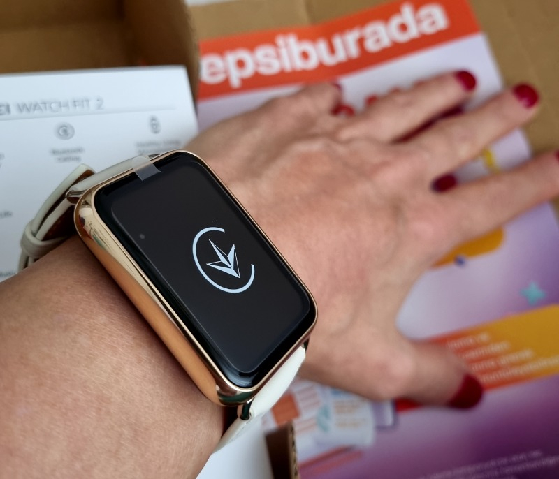 Huawei Watch Fit 2 - Ay Beyazı