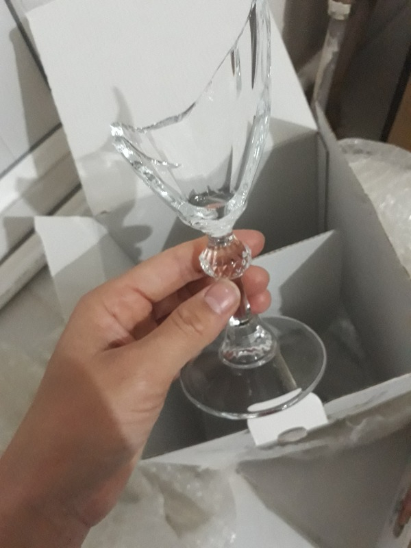 Madame Coco Voyage 4'lü Beyaz Şarap Kadehi Seti 245 ml