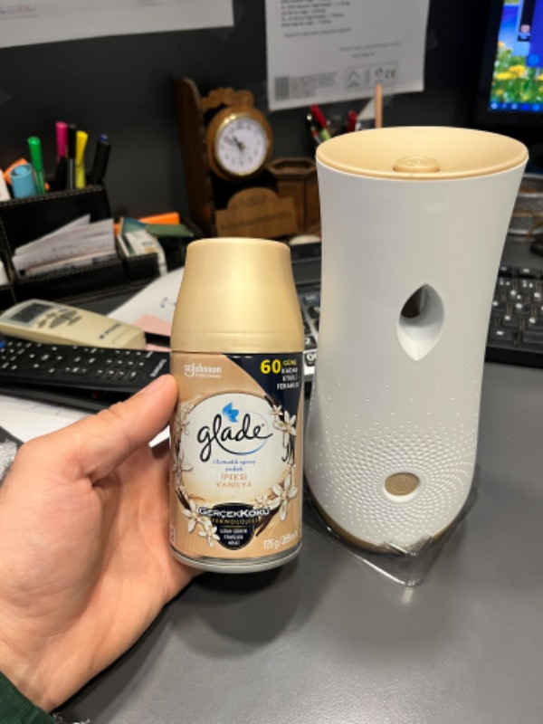 Glade Otomatik Sprey Vanilya Makine + Yedek 269 ml