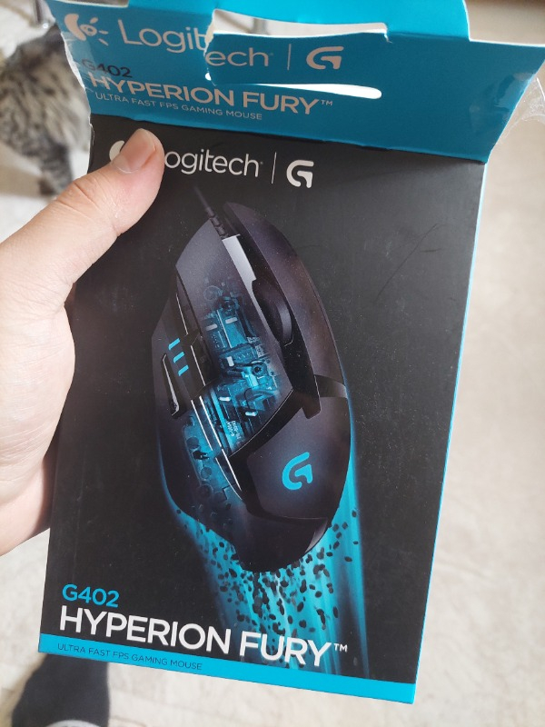 Logitech G402 Hyperion Fury 4.000 DPI Ultra Hızlı 500 IPS Oyuncu Mouse - Siyah