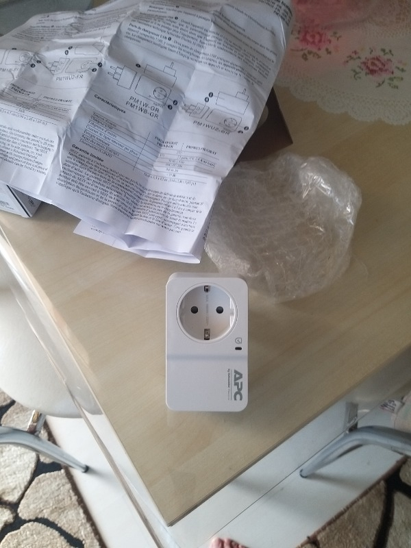 Schneider Electric APC Tekli Akım Korumalı Priz 230V