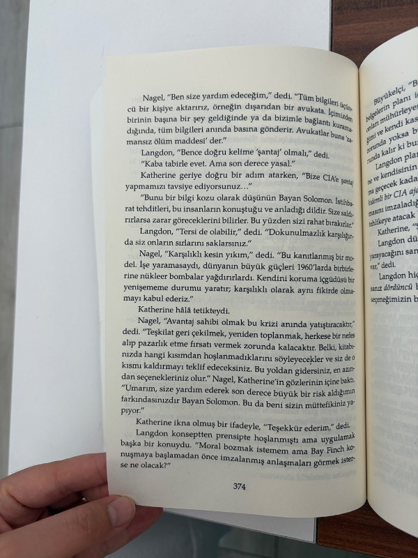 Altın Kitaplar Sırların Sırrı -Dan Brown