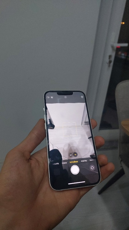 iPhone 13 128 GB Beyaz