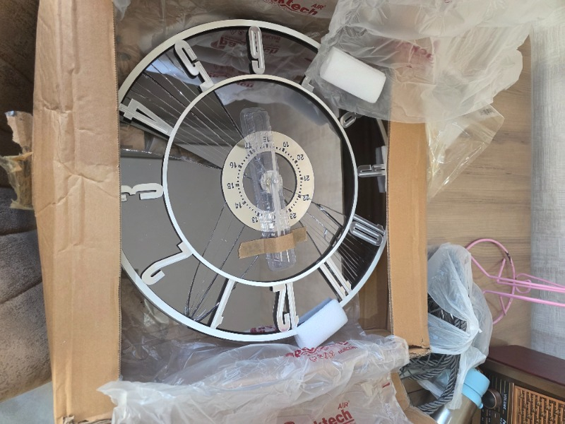 Elazer Tasarım Gerçek Ayna Duvar Saati 40 cm Yuvarlak Modern Tasarım Gümüş Renkli Şık ve Sessiz Mekanizma