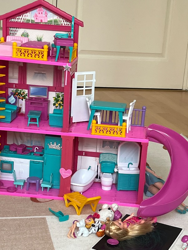 Dede Lola'nın Tatil Evi