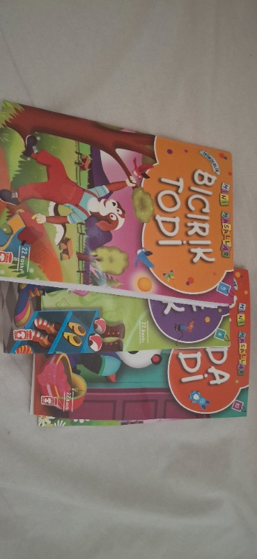 Timaş Çocuk Mini Masallar Seti 1 (10 Kitap) - Müjgan Şeyhi