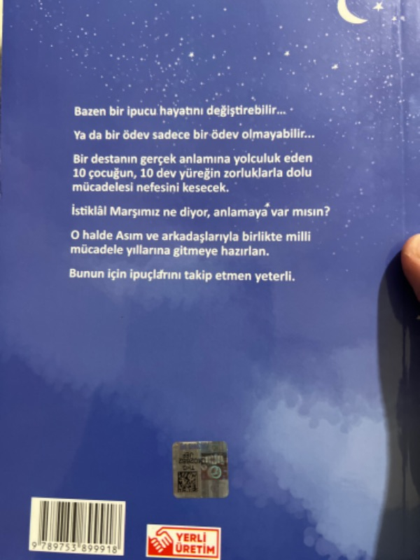 İstiklal Marşı - On Kıta On Yürek