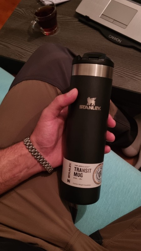 Stanley  The Aerolight 0.60 Litre Termos Bardak Siyah Renk