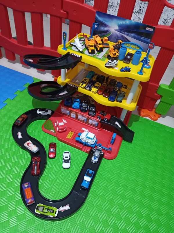 Dede 3 Katlı Garaj Oyun Seti