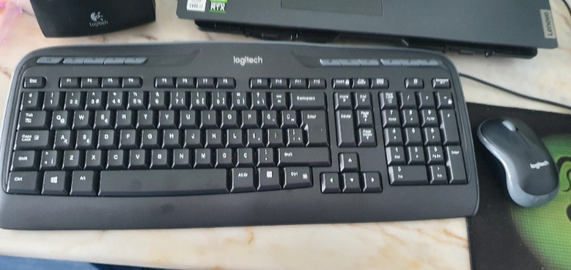 Logitech MK330 Kablosuz Klavye & Mouse Seti-Siyah