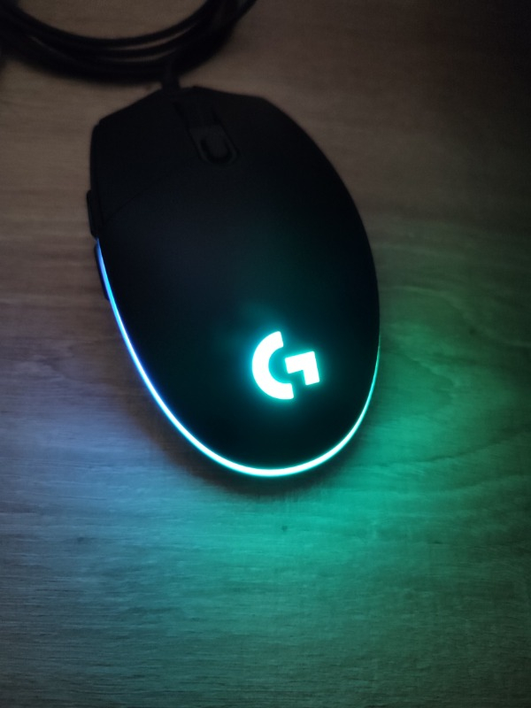 Logitech 910-005823 G102 LightSync Black 8000DPI 6 Tuş Optik RGB Siyah Kablolu Gaming (Oyuncu) Mouse