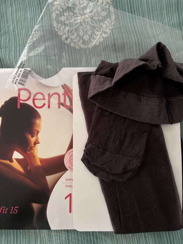 Penti Fit 15 Kızıl Siyah Külotlu Çorap