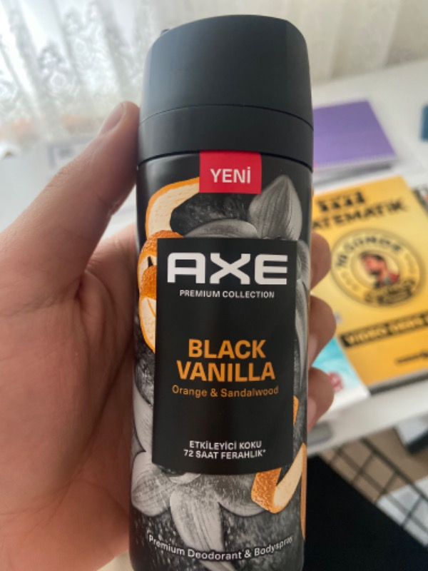 Axe Premium Collection Erkek Sprey Deodorant Black Vanilla 150 ml X3