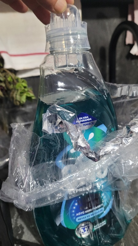 Omo Express Fresh Ultra Beyaz Sıvı Çamaşır Deterjanı 1480 ml X2