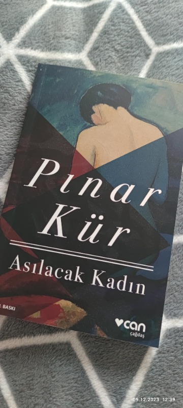 Asılacak Kadın