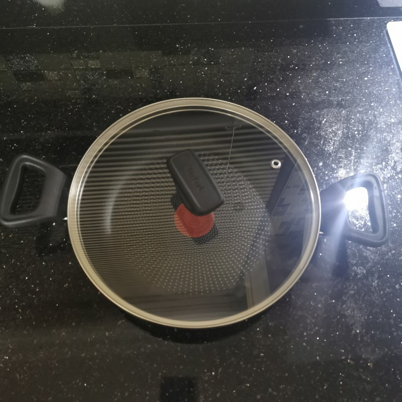 Tefal C38470 Titanyum 2X XL Kapaklı Sahan 24 cm - 2100123254
