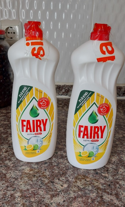 Fairy 650 ml Sıvı Bulaşık Deterjanı Limon