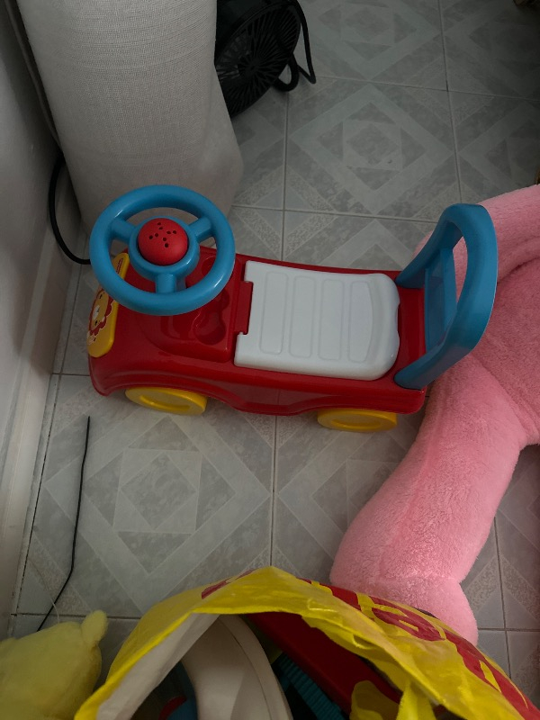 Dolu Fisher-Price İlk Arabam 1801