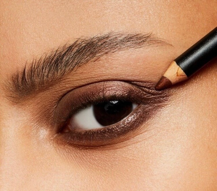 MAC Yumuşak Uçlu Göz Kalemi - Eye Kohl - Teddy 1.36 G