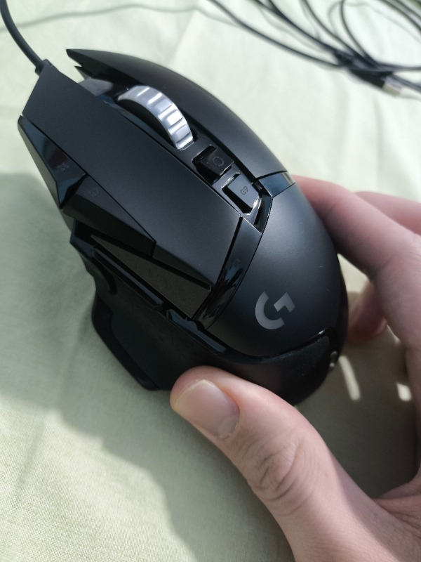 Logitech G G502 HERO LIGHTSYNC 25.600 DPI Yüksek Performanslı Kablolu Oyuncu Mouse - Siyah