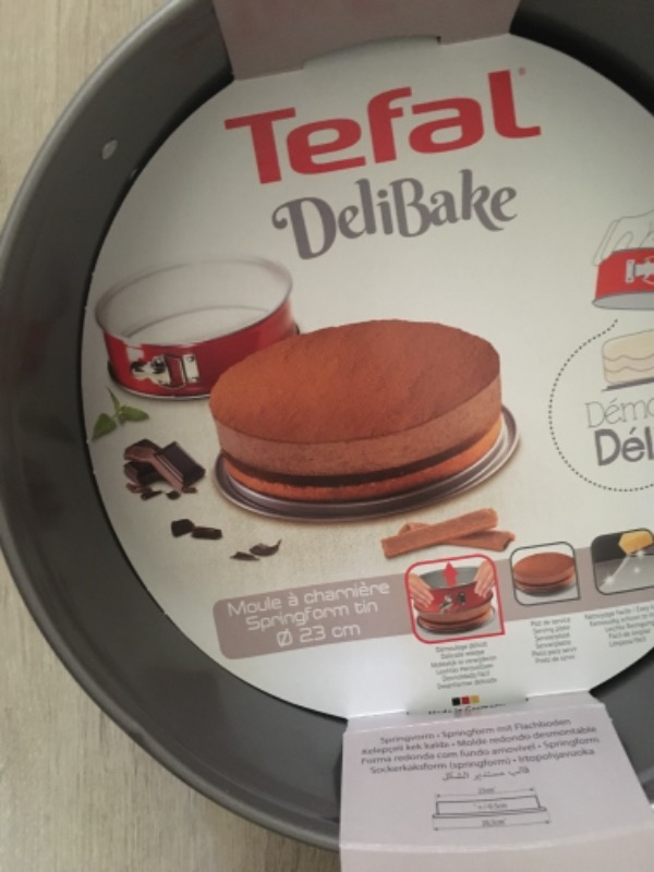 Tefal J1641214 Delibake Kelepçeli Kek Kalıbı 24 cm
