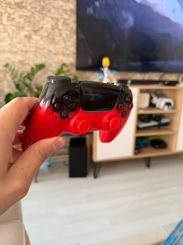Sony Playstation 5 Dualsense Controller Techno Red (Bilkom Garantili)
