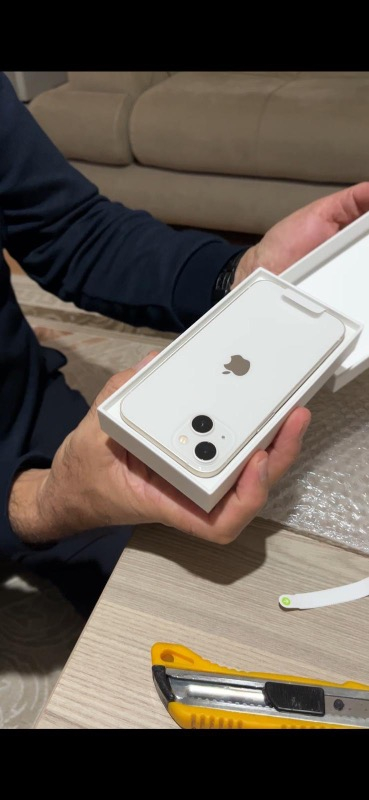 iPhone 13 128 GB Beyaz