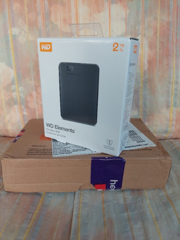 WD Elements 2TB USB 3.0 2.5" Taşınabilir Disk (WDBU6Y0020BBK-WESN)