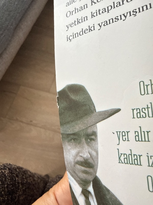 Everest Yayınları Orhan Kemal – El Kızı Romanı, 400 Sayfa Ciltsiz, Toplumsal ve Aile İlişkilerini Anlatan