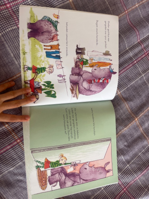 Gergedanlar Krep Yemez - Sara Ogilvie
