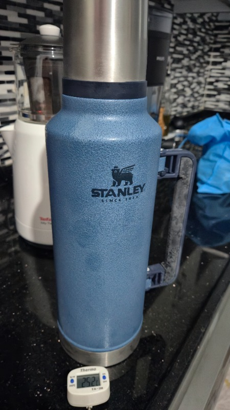 Stanley Termos The Legendary Classic Bottle 1.9 Lt