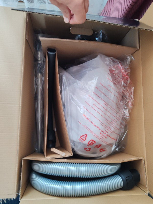 Electrolux EUFC81DB Ultra Flex 650 W Toz Torbasız Elektrikli Süpürge