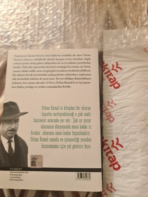 El Kızı - Orhan Kemal