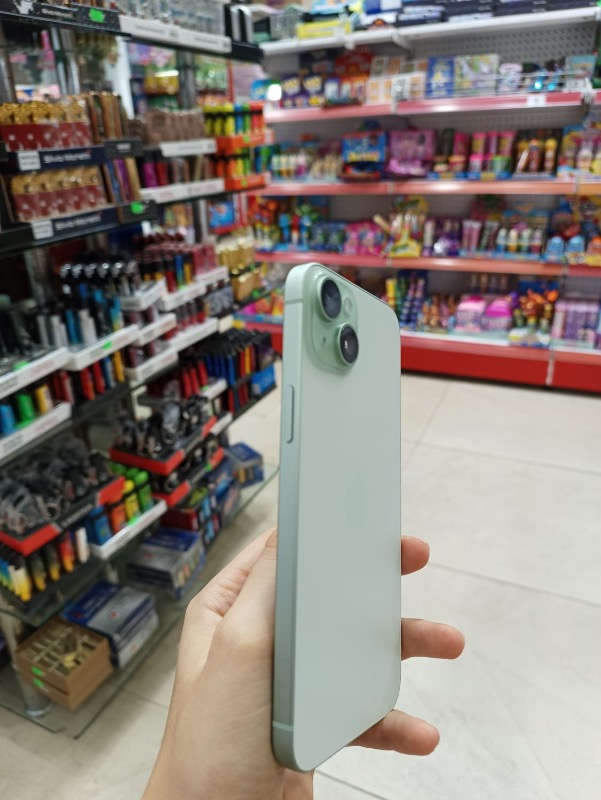 iPhone 15 Plus 128 GB