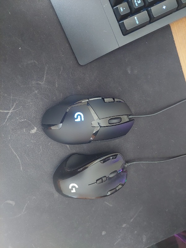 Logitech G402 Hyperion Fury 4.000 DPI Ultra Hızlı 500 IPS Oyuncu Mouse - Siyah