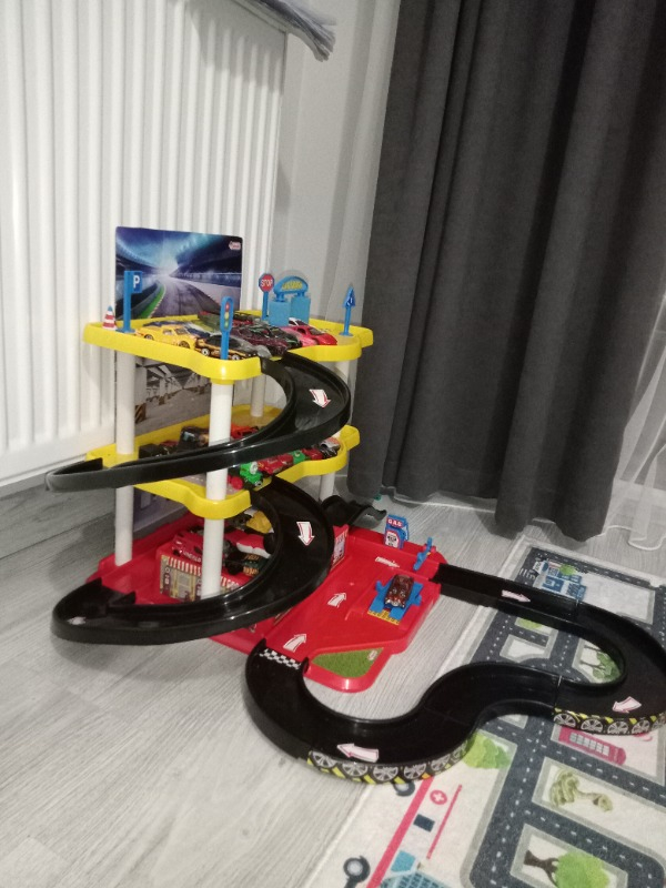 Dede 3 Katlı Garaj Oyun Seti Ve Mega Pisti 03068