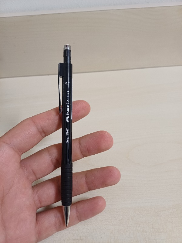 Faber-Castell Grip 1347 0.7mm Versatil Siyah