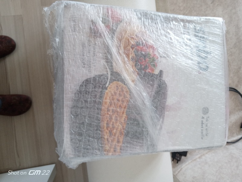 Sinbo Belçika Waffle Makinesi SSM-2589 5-5,9 lt Kapasite ile Çıkarılabilir Hazne ve Kolay Temizlik